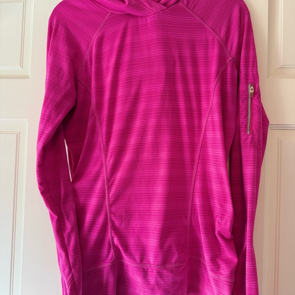 Mondetta Vibrant Pink Athletic Top